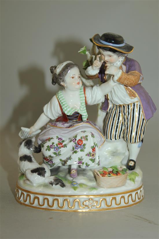 A Meissen gallant group, late 19th / early 20th century, 15.5cm, slight losses